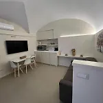 Ursino House